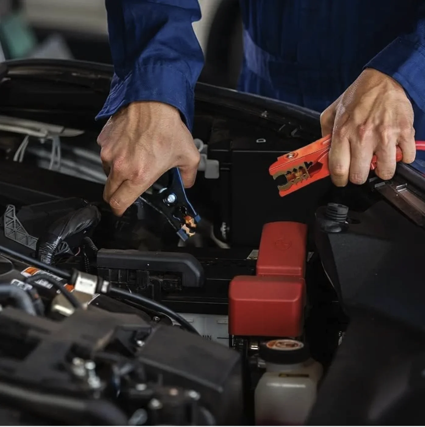 Professional Jump Start Service - CloseBy Towing Technician with Booster Pack